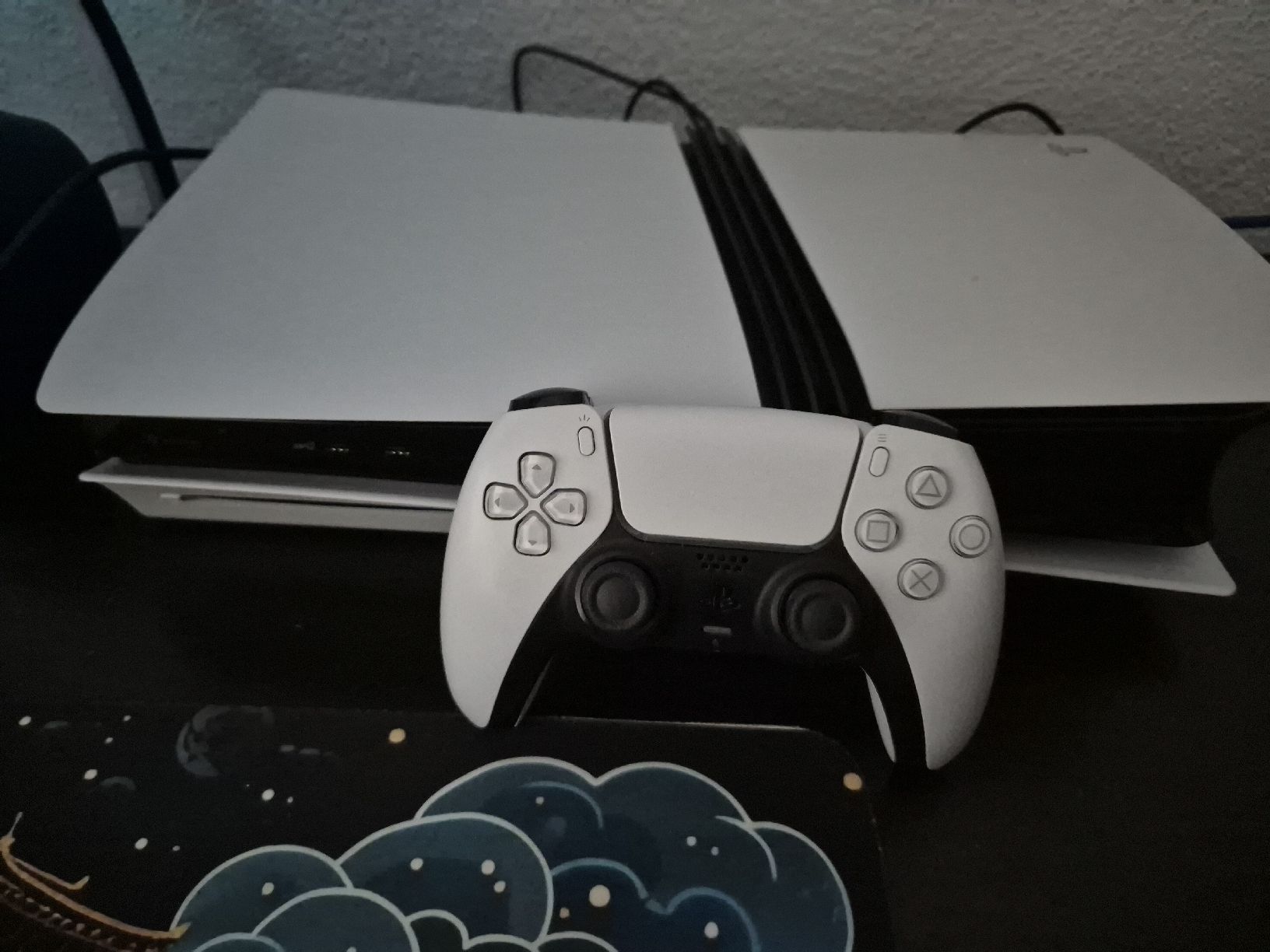 Sony Console: Sony PlayStation 5 Pro 2TB,Laufwerk mit Controller – Usato da Winterthur venduto da ChrisBirmi 1