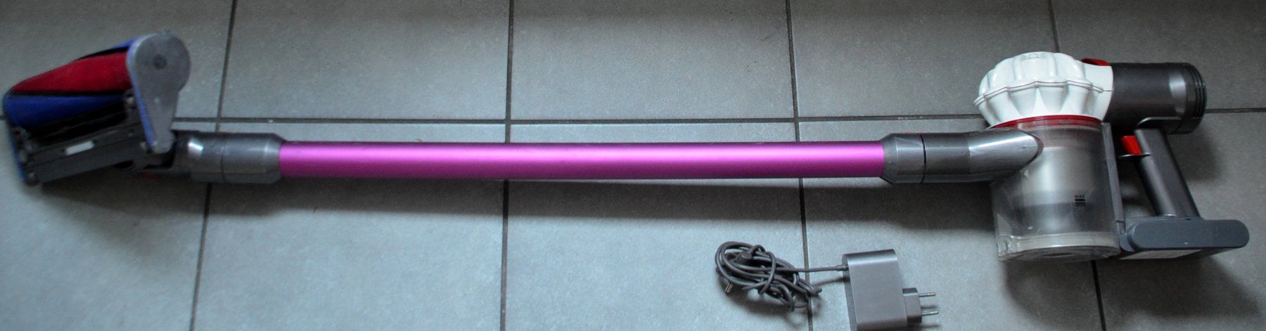 Dyson Staubsauger & Zubehör: Dyson V7 Staubsauger / aspirateur – Gebraucht aus Collonges von arashee 2