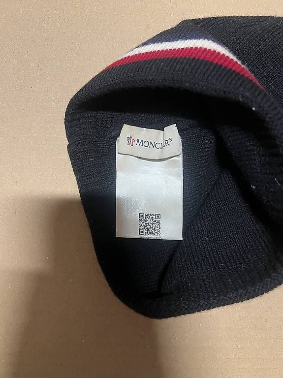 Copricapi, berretti & cappellini: Moncler wintermütze kappe kopfbedeckung  – Usato da Zürich venduto da zevius 2