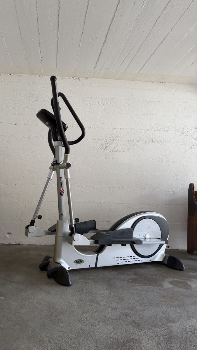 Vélos d'appartement: Crosstrainer von PowerX6 – D'occasion à Hasle LU par a-gaemperle