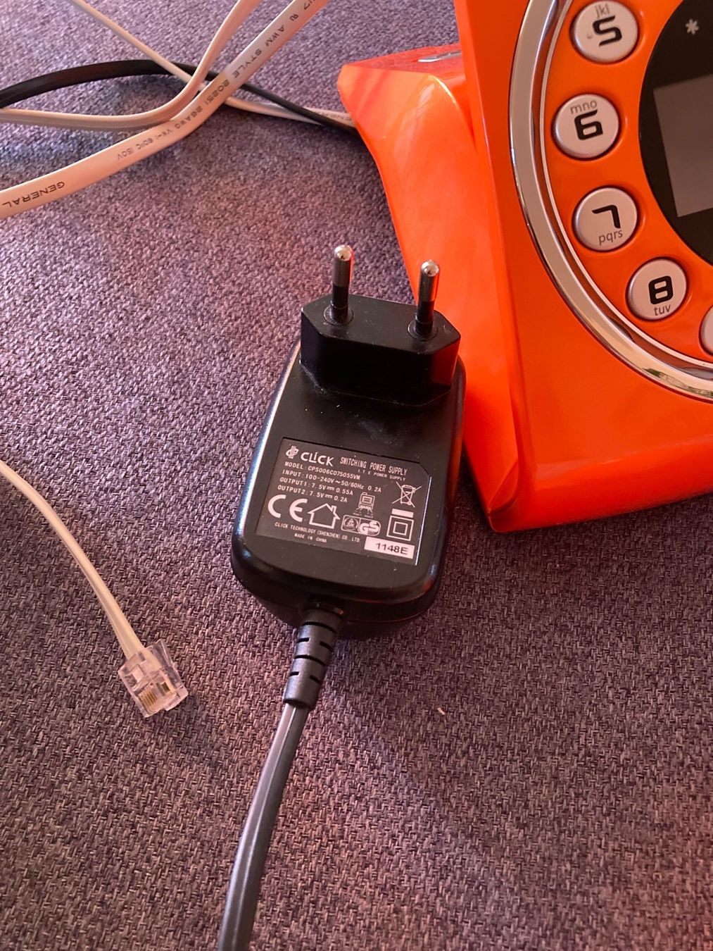 Grundig Telefoni: Grundig Sixty Everywhere, Orange – Usato da Zürich venduto da onuba 4
