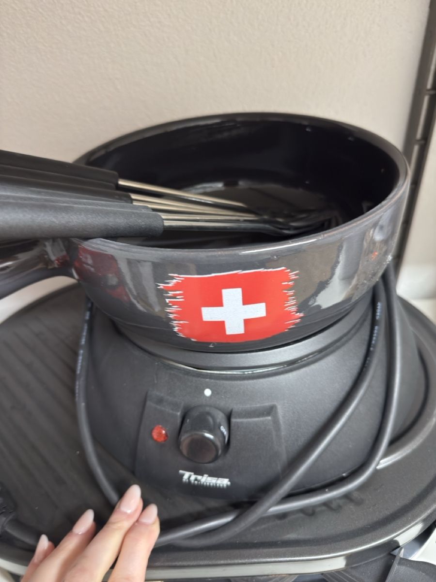 Trisa Elettrodomestici da cucina: Fondue Set – Nuovo e nell'imballaggio originale da Landquart venduto da Fisch0004 1