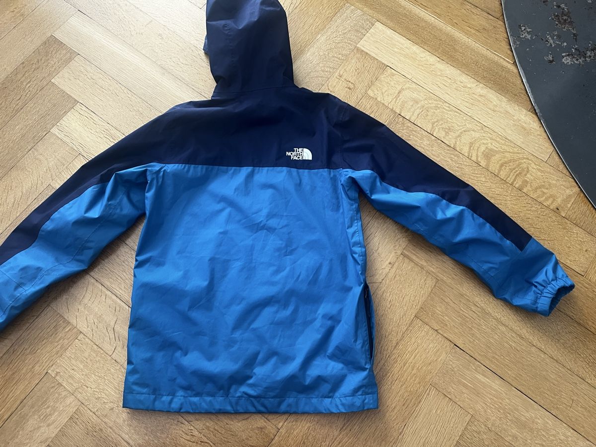 North Face Jacken & Mäntel: The North Face Boys Large Regen Windjacke – Gebraucht aus Aarau von kailing12 5
