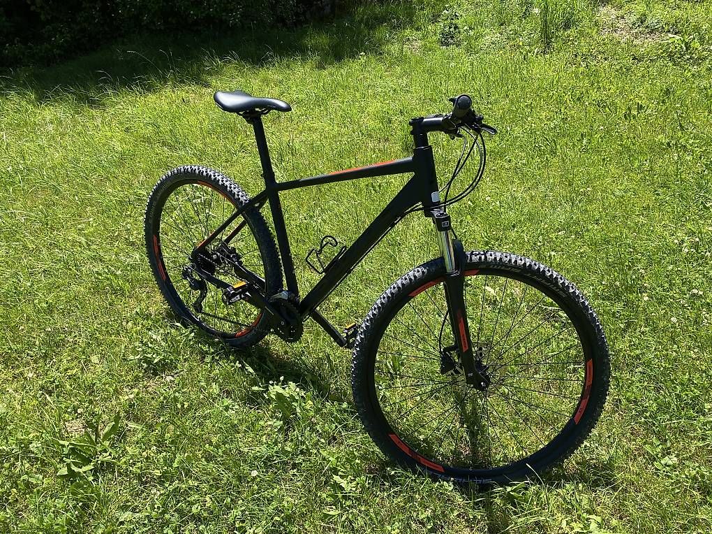 Biciclette: Mountain Bike schwarz – Usato da Gähwil venduto da rog_w8d2 1
