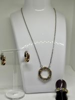 Elegantes Schmuckset in Gold-Optik mit Zirkonia