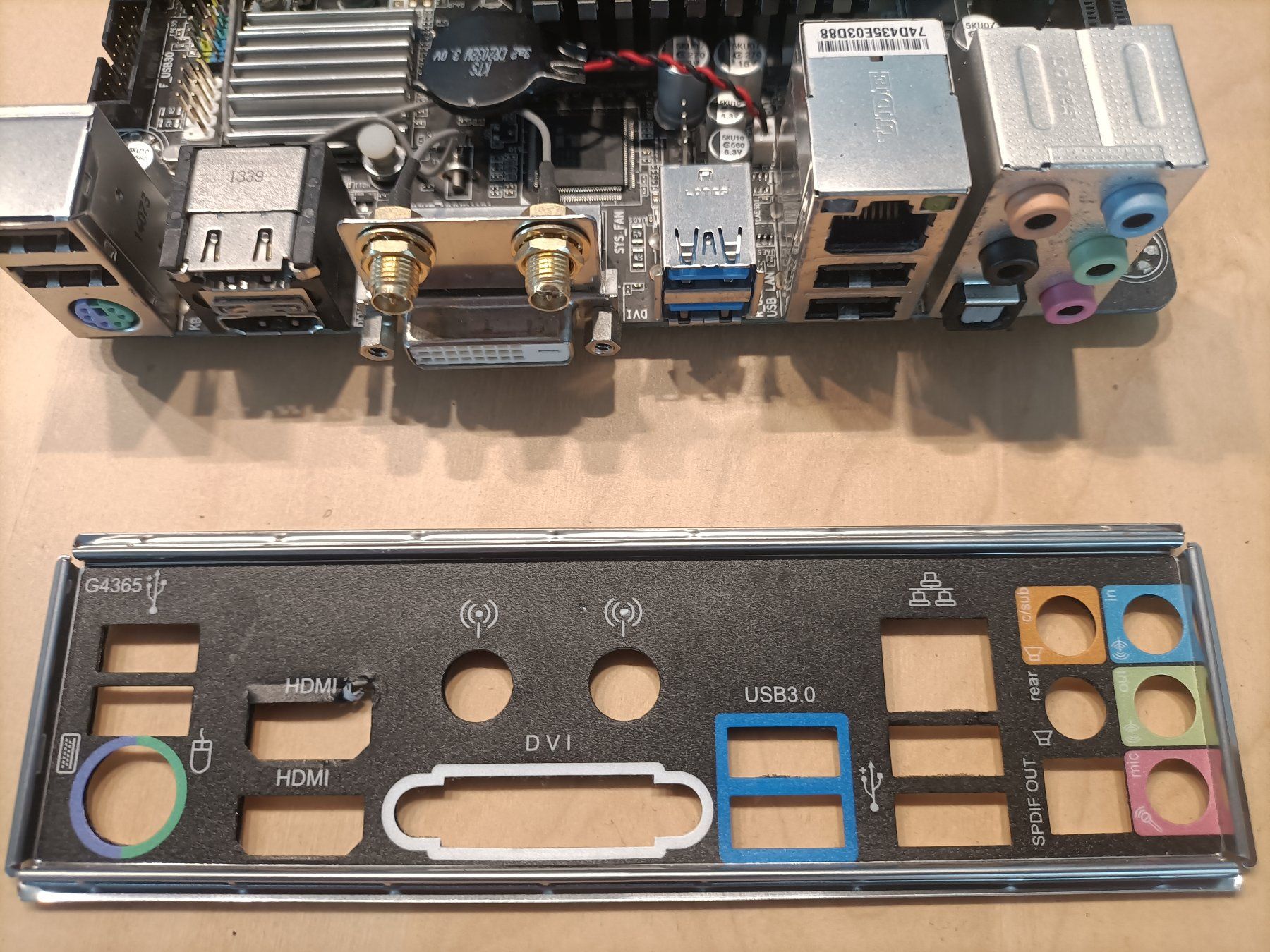 Mini ITX Mainboard mit AMD A10-7850K APU und 8GB RAM (Gebraucht) in ...