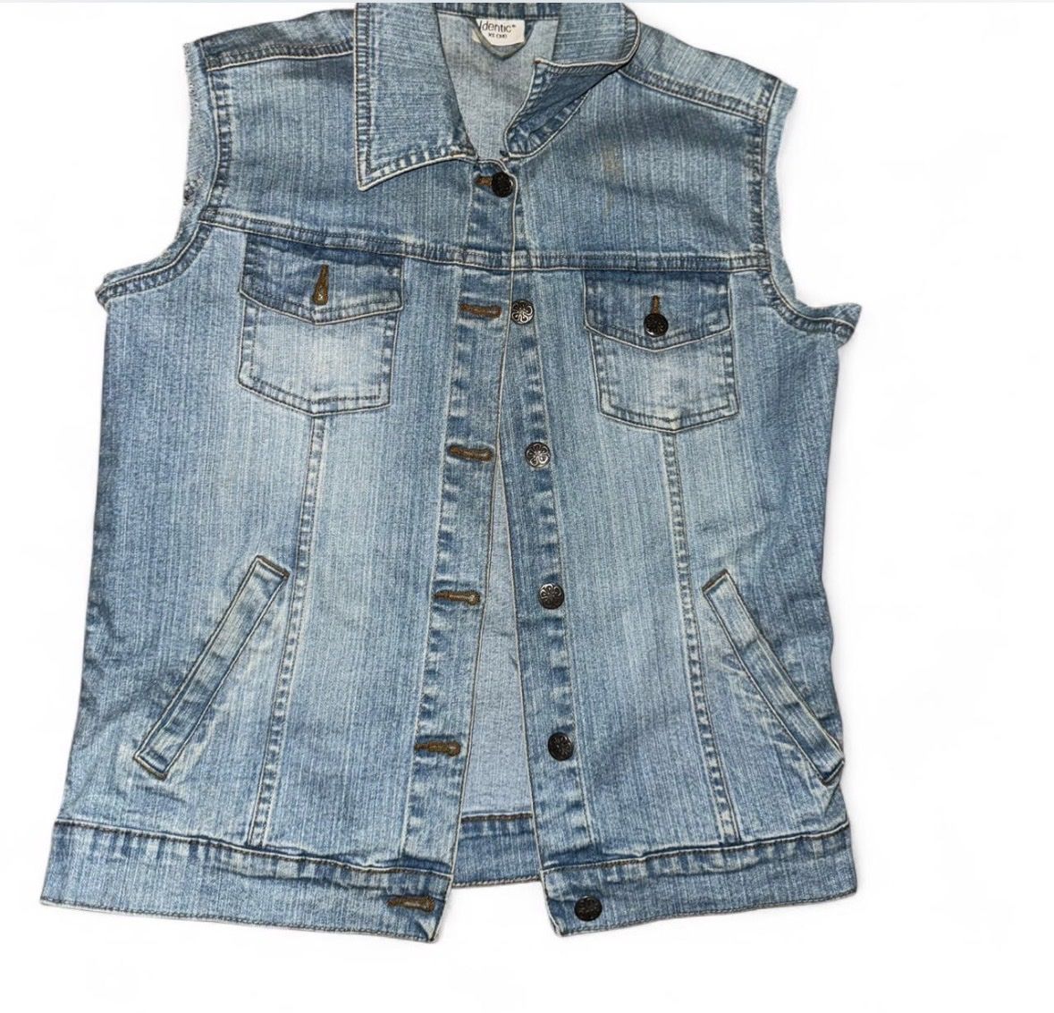Gilet & Giacche: Jeans Weste mit Aufdruck  – Nuovo (secondo la descrizione) da Marbach SG venduto da Rob_sta