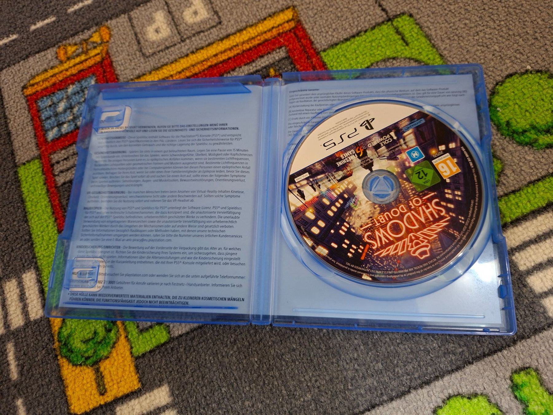 Giochi: PS5 Shadows of doubt – Usato da St. Gallen venduto da brat01 1