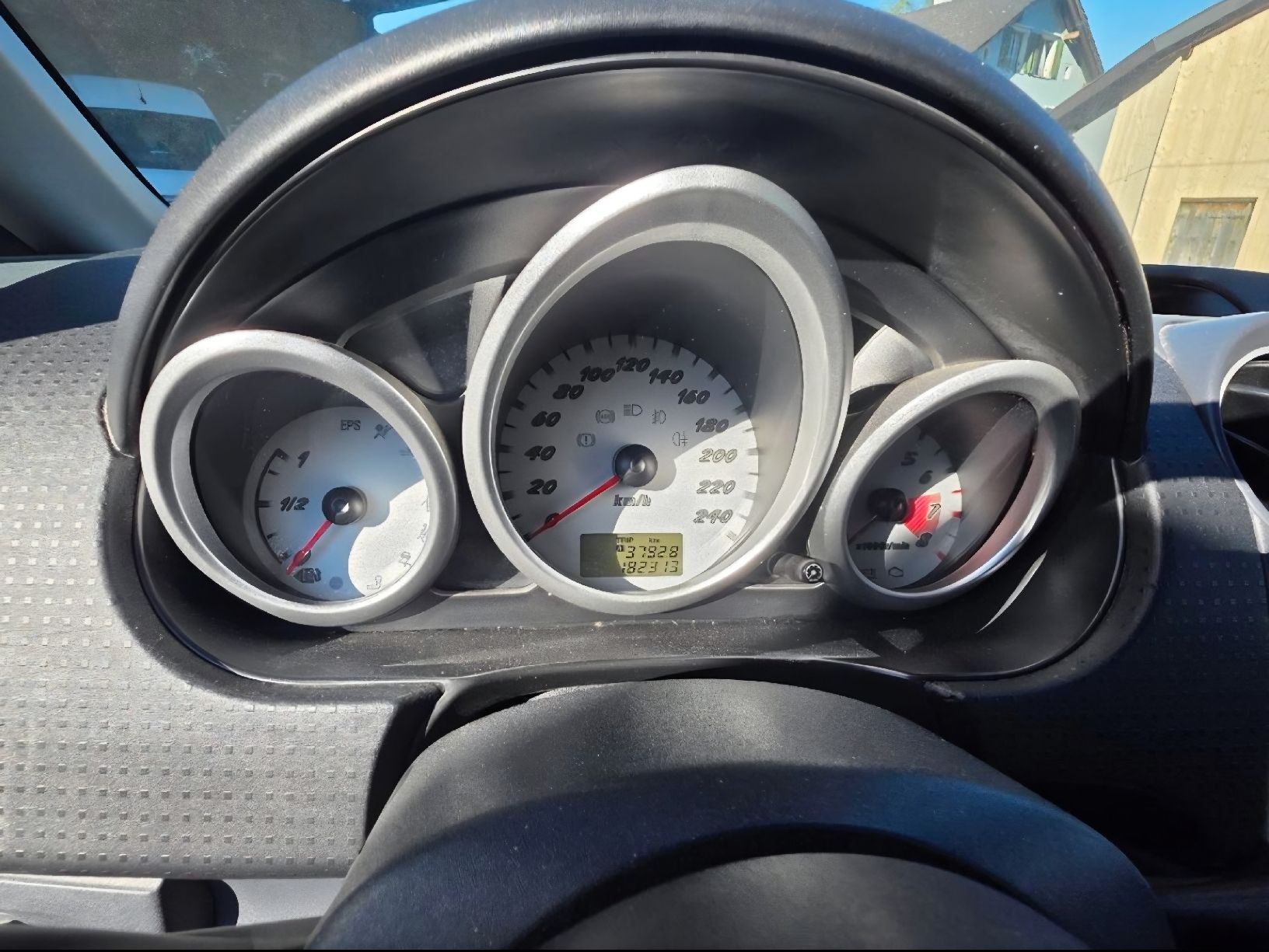 Mitsubishi Automobili: MITSUBISHI COLT CZT TURBO – Usato da Schaffhausen venduto da Clasz 6
