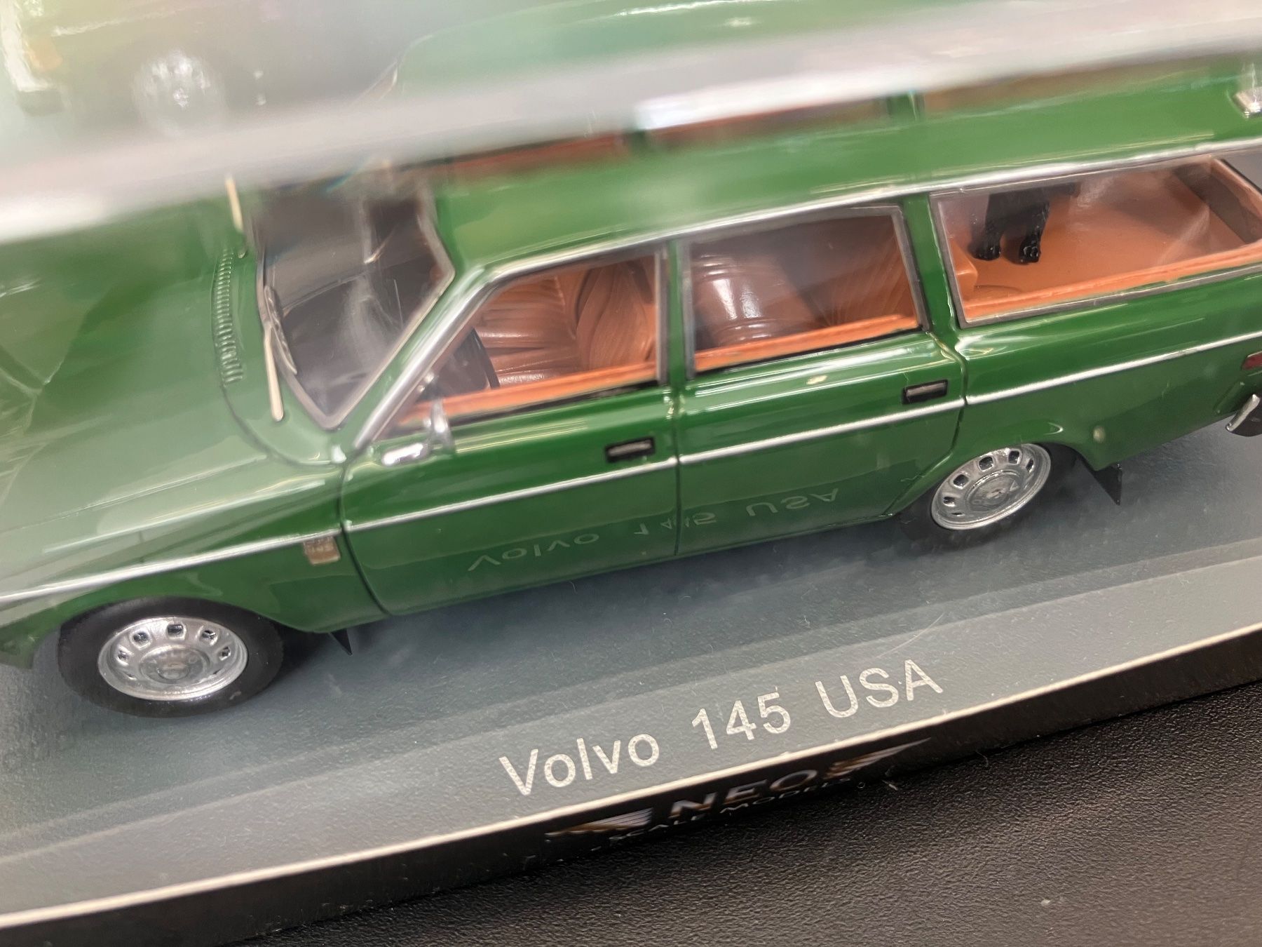 Volvo Modellini d'auto: Neo Scale Models Volvo 145 USA – Nuovo (secondo la descrizione) da Aarburg venduto da Wendepunkt_Fundgrube 4