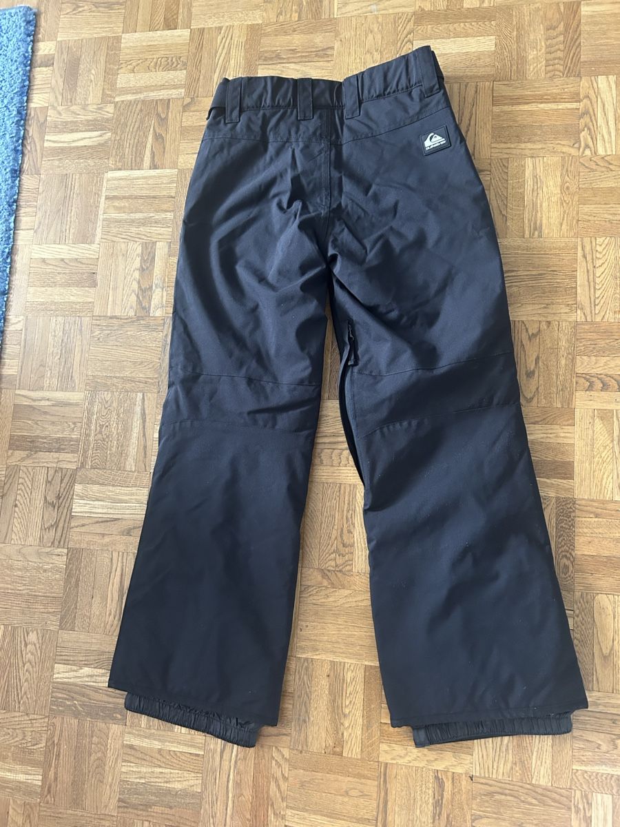 Quiksilver Pantaloni: Quiksilver Skihose, Gr. M, Schwarz – Usato da Allschwil venduto da meeresperle 3
