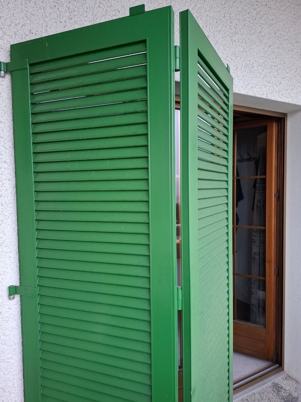 Fensterläden: Fensterladen Aluminium 3-teilig 184x197 cm – Gebraucht aus Eschlikon von Timotwo 2