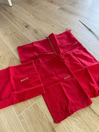 Bally Staubbeutel im Set