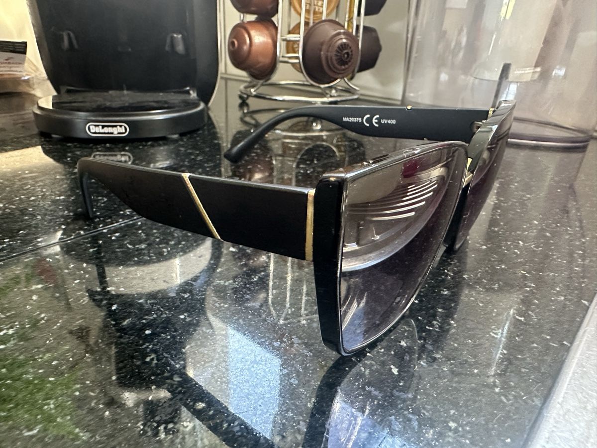Brillen & Gläser: Sonnenbrille schwarz UV400 – Neu (gemäss Beschreibung) aus Zufikon von tam_gfx6 1