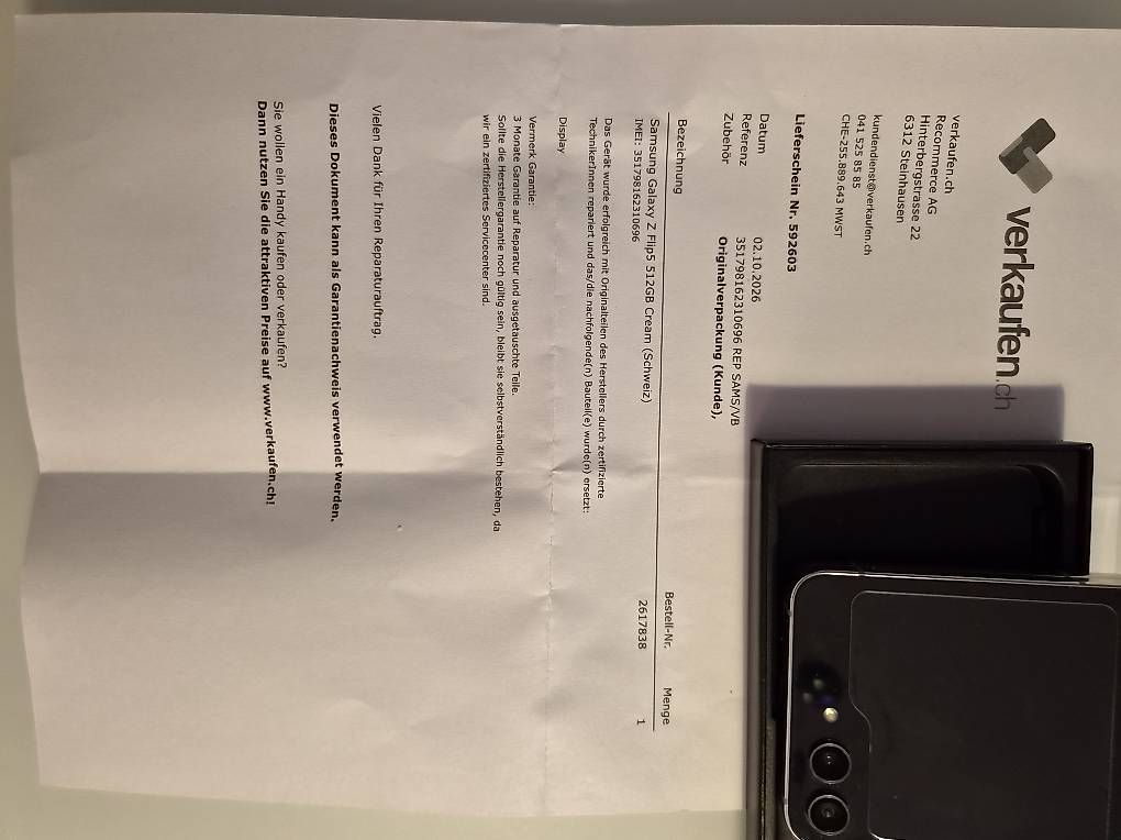 Telefoni cellulari / Smartphones: Samsung Z5 Flip5 512GB – Usato da Giubiasco venduto da fiolar 3