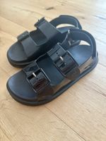 GUCCI Aguru crystal sandal 36