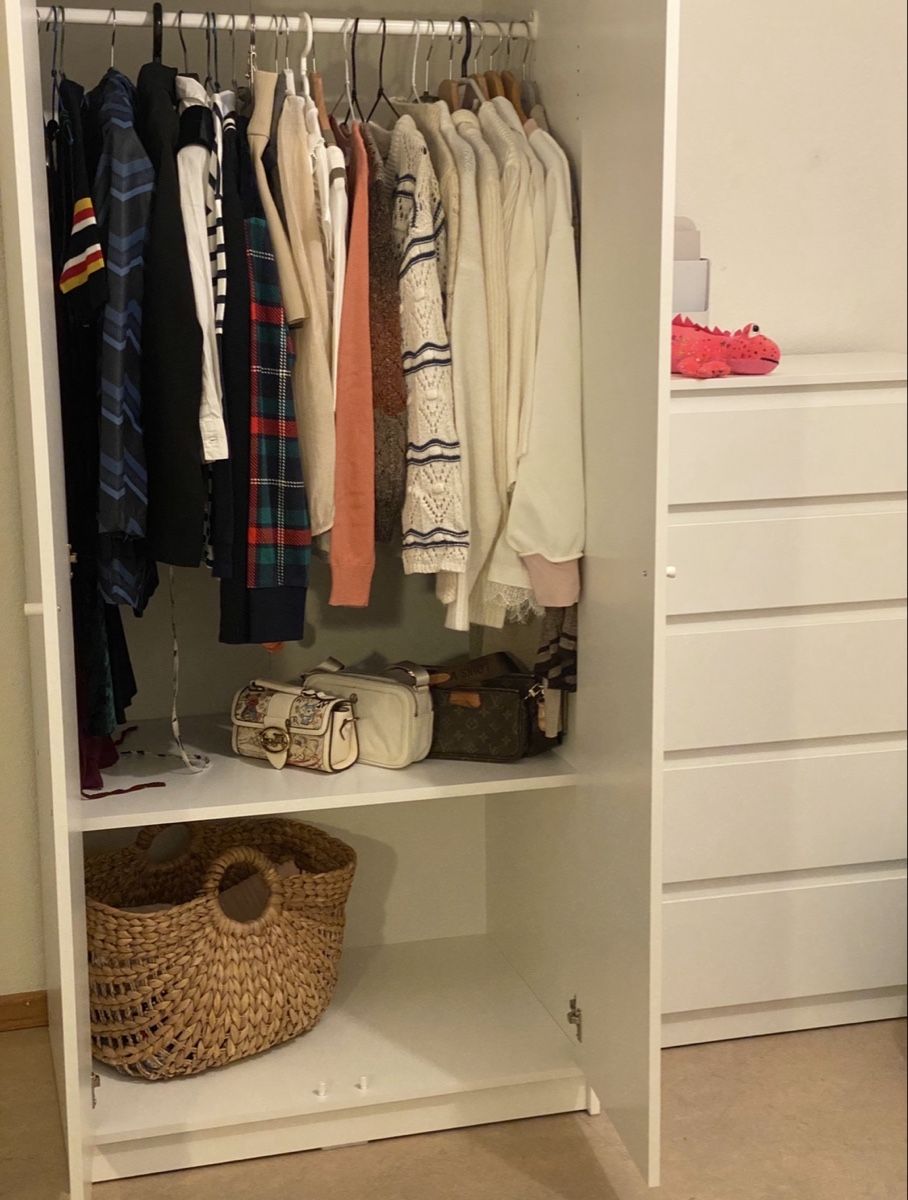 Ikea Armoires: NEU Weisse Garderobe IKEA – Neuf (Voir description) à Zürich par zar_hw8p 1