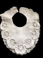 antikes Kinderlätzchen, handarbeit, 22 x 19cm gross