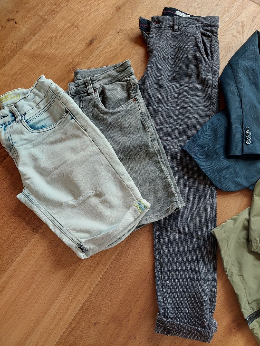 Lotti & Set di vestiti: Kleider Paket, Jungs, 140/152 – Usato da Schenkon venduto da rausausdemhaus 1