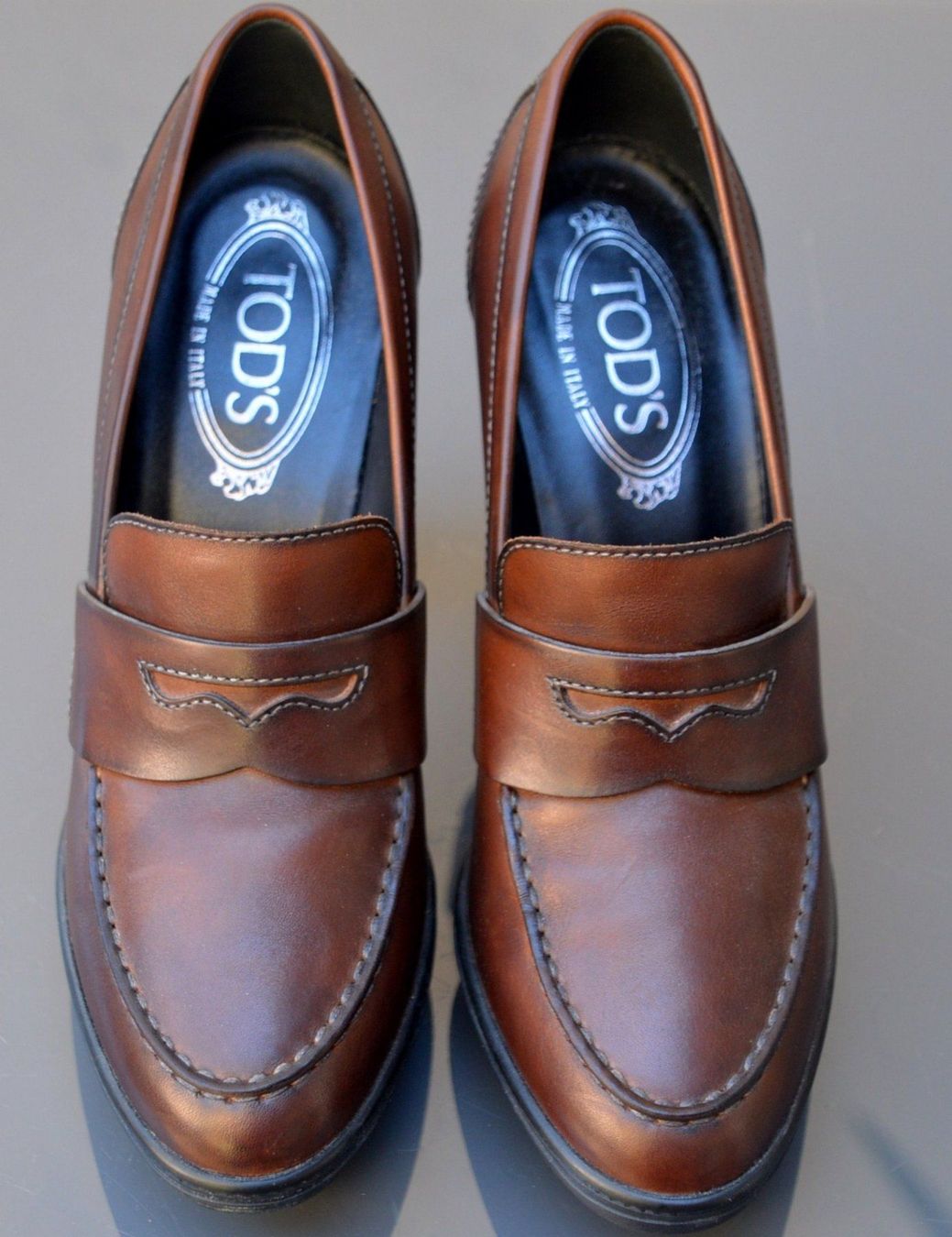 Tod'S Damenschuhe: TOD'S Schuhe / chaussures  .37.5 – Gebraucht aus Collonges von arashee 2