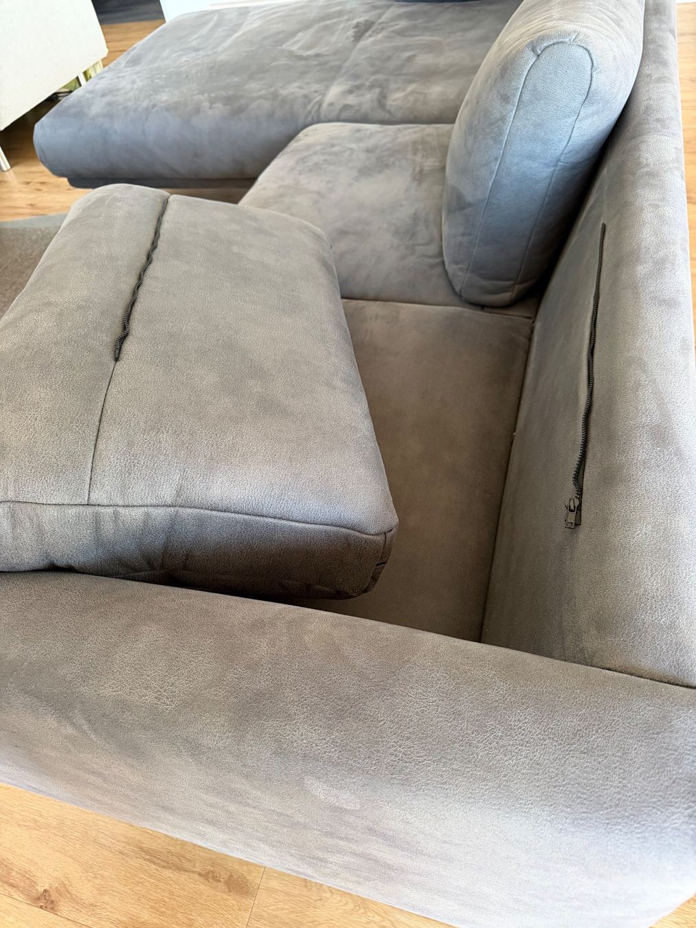 Sofas: Ecksofa Anthrazit 286x185cm guter Zustand – Gebraucht aus Rothenthurm von waitandsee82 1