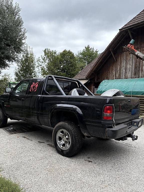 Dodge Automobili: Doge RAM 1500 – Usato da Rüti b. Riggisberg venduto da ste_gpd7 1