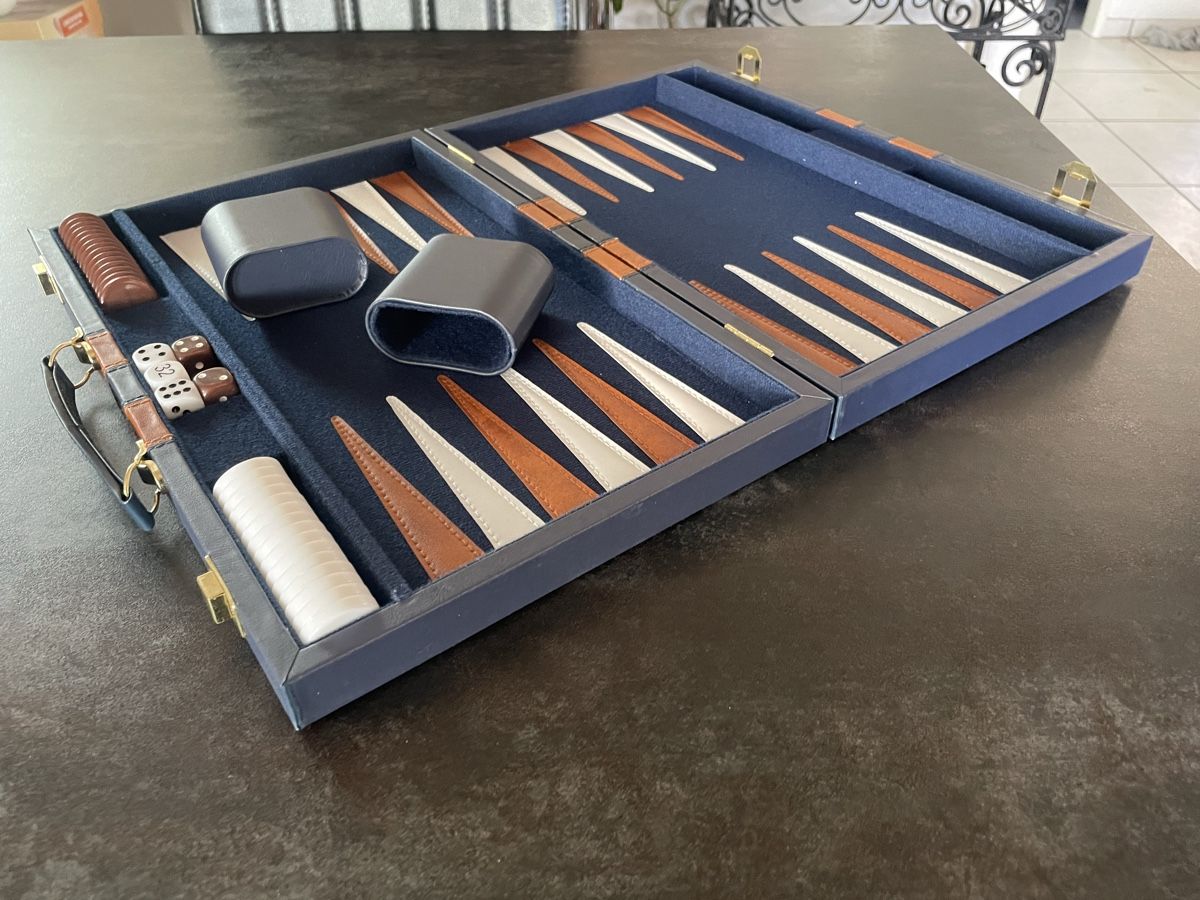 Giochi: Ancien Coffret de Jeu de Backgammon – Usato da Vallamand venduto da Bricbracbroc82 4