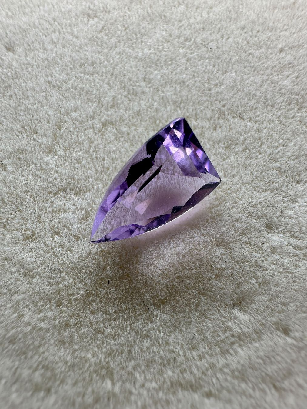 Pietre preziose: Amethyst - 1.33 CT - Brazil – Nuovo (secondo la descrizione) da Inden venduto da Gemmycorner 1