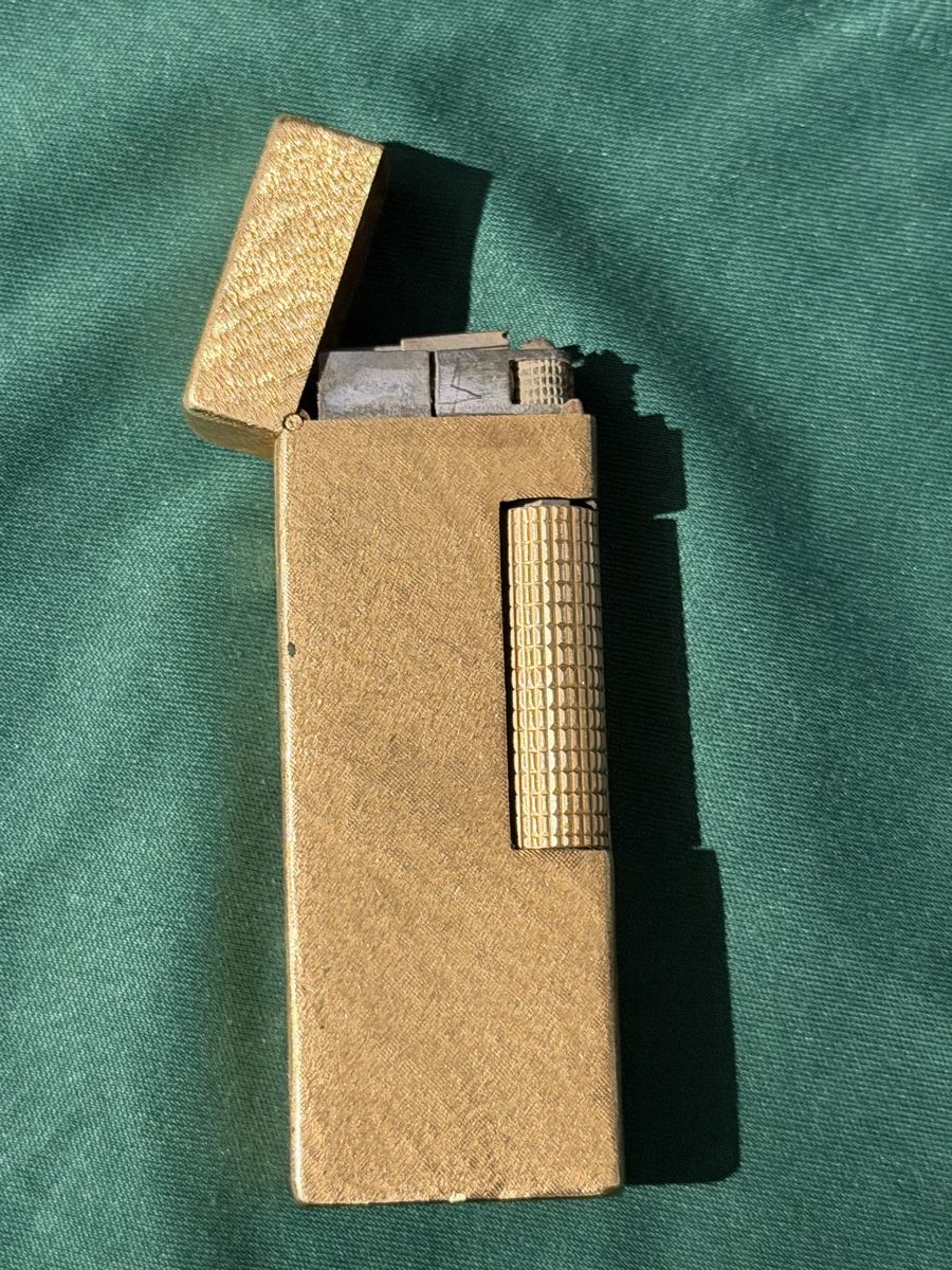 Dunhill Accendini: Briquet marque Dunhill 14k – Usato da Morges venduto da cad_wm2h 5