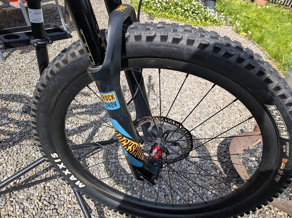 Vélos: Santa cruz – D'occasion à Hinwil par ogel01 1