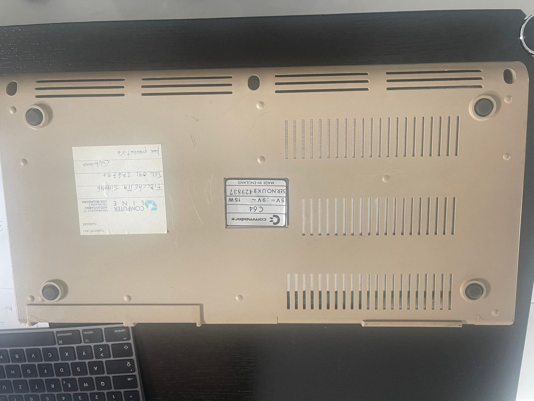 Commodore PCs: Commodore C64 Computer / Original aus den 1980er Jahren – Gebraucht aus Burgdorf von  7
