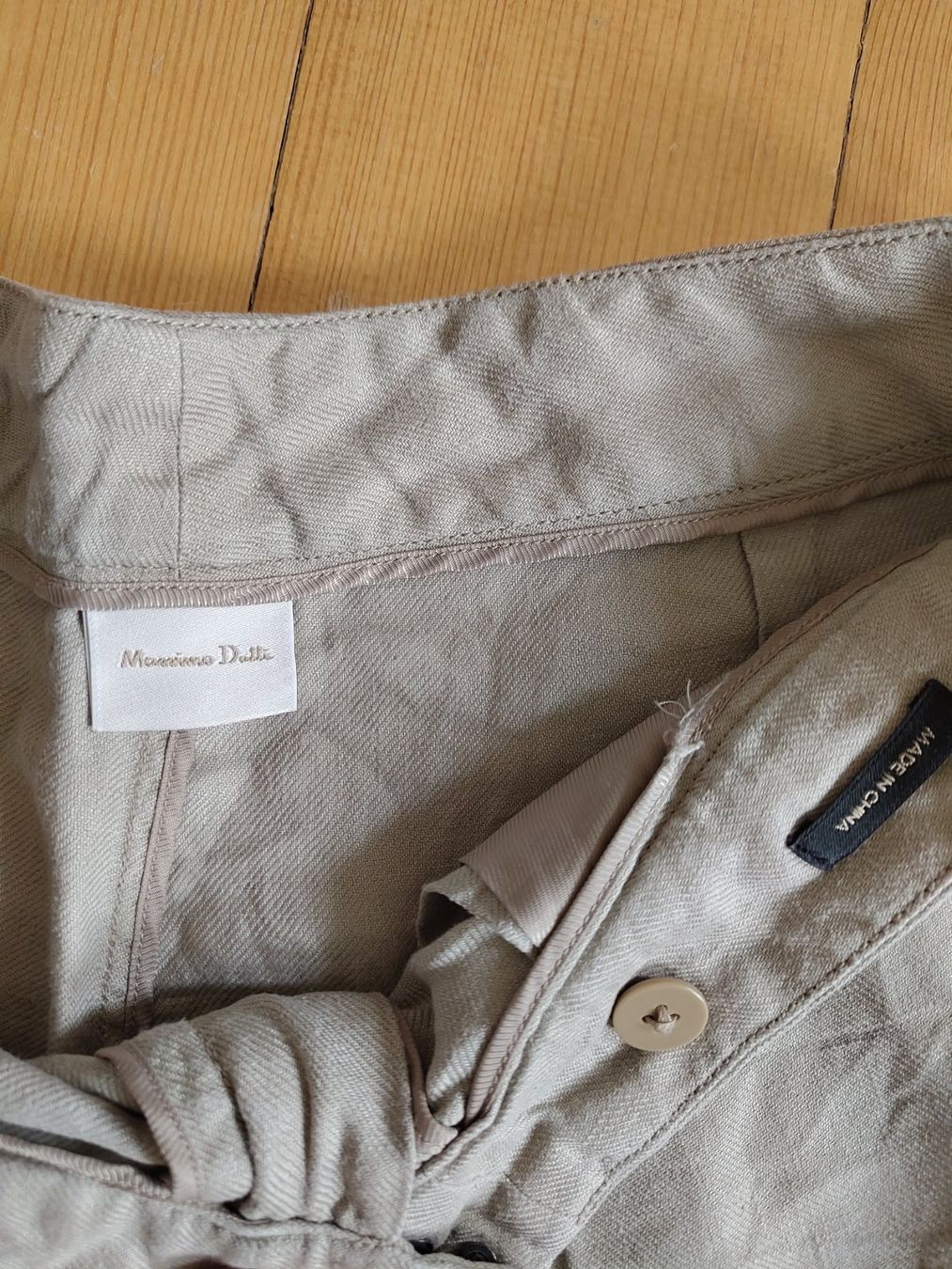 Airfield Pantaloni: Beige Leinenhose Grösse 38/40 – Usato da Basel venduto da ste_g9bv 1