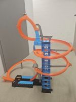 Hot Wheels Sky Crash Tower