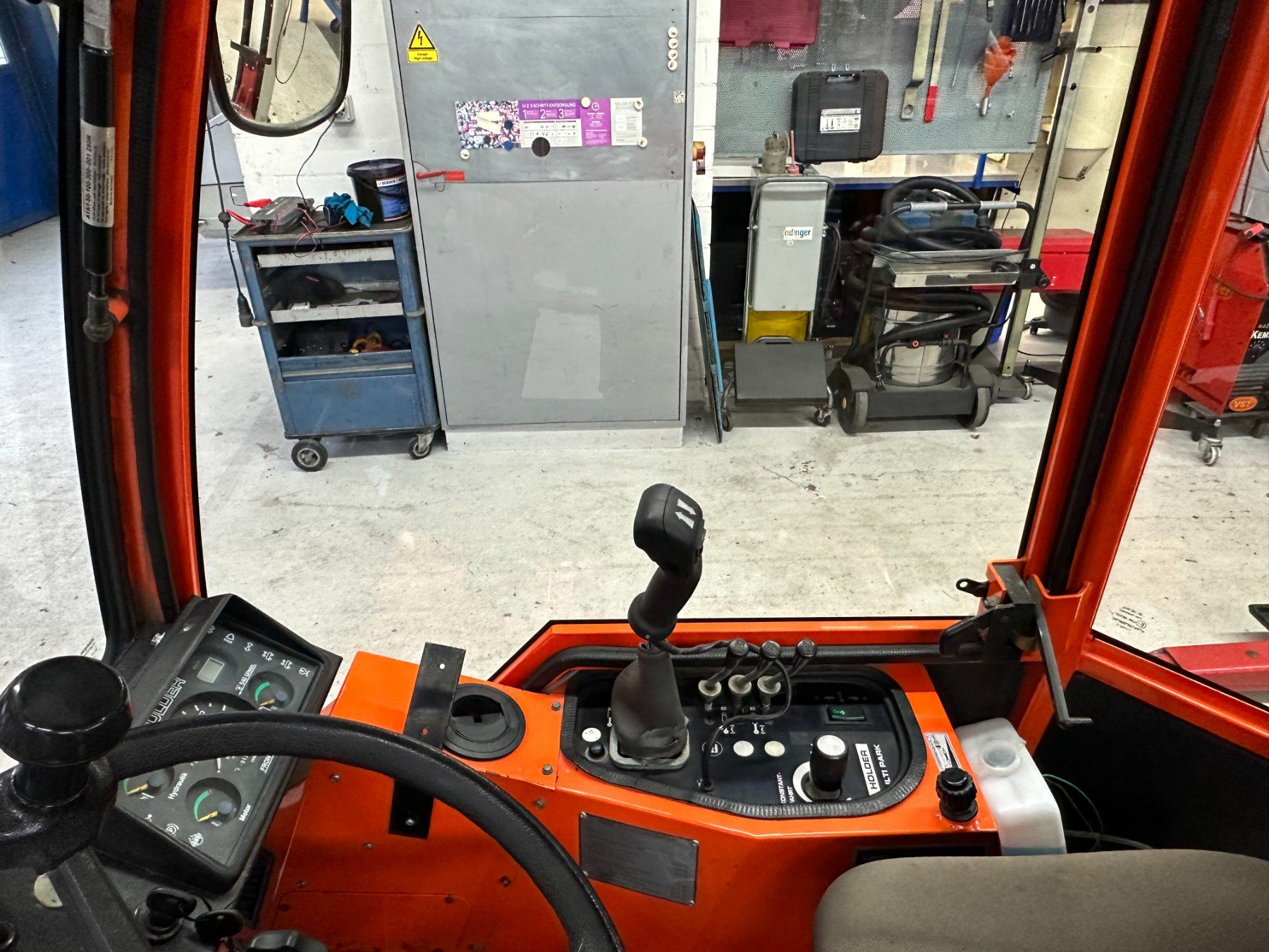 Holder Trattori: Traktor Holder C 2.40 mit Alubrücke – Usato da Hermetschwil-Staff venduto da Cdauto 6