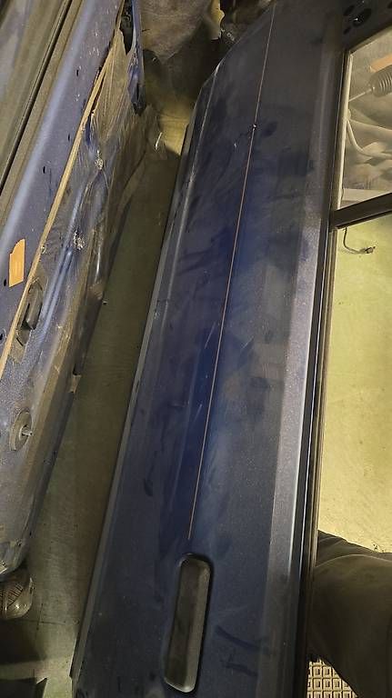 Tutti pezzi di ricambio auto: Ford Escort Cabriolet mk3 – Usato da Unterägeri venduto da Cappuccino80