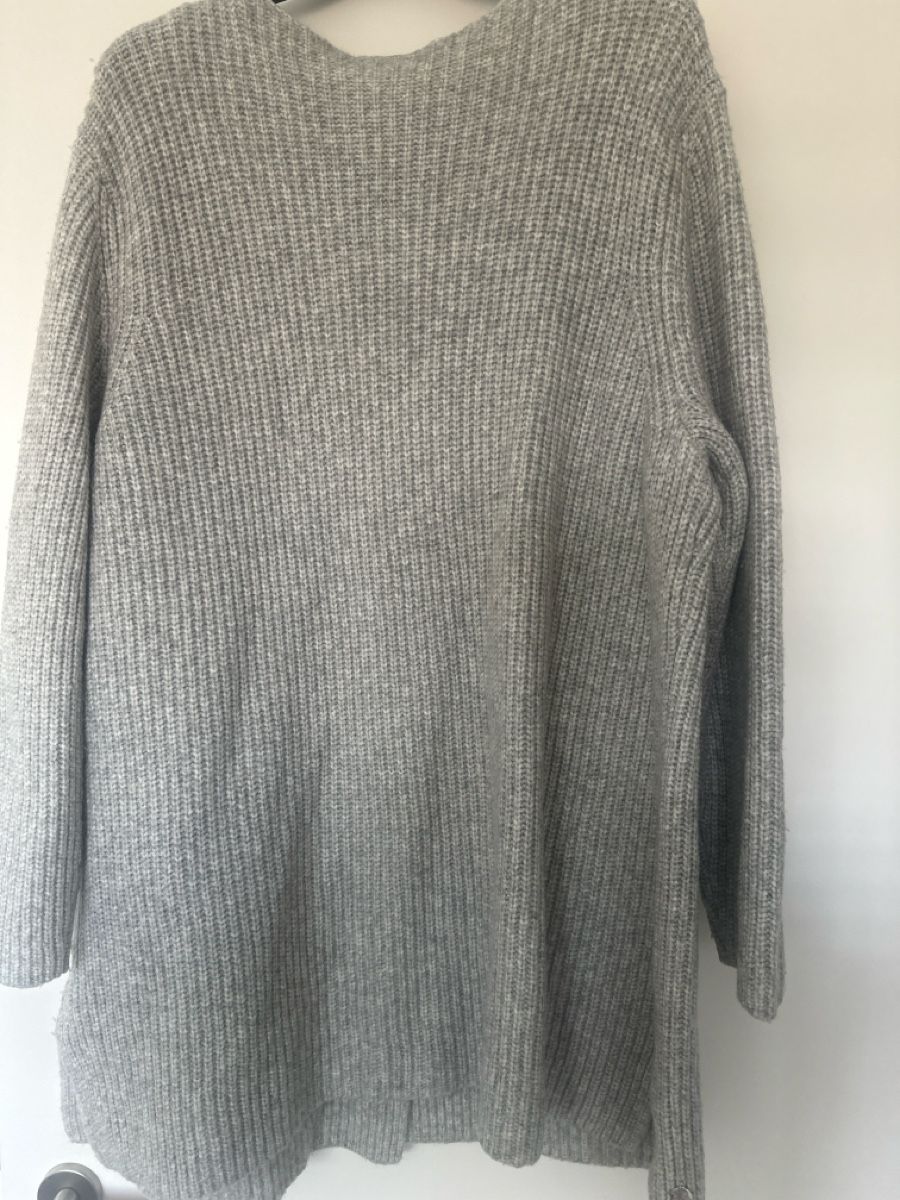 Vestes: Strickjacke  – D'occasion à Sins par kar_7rky 4