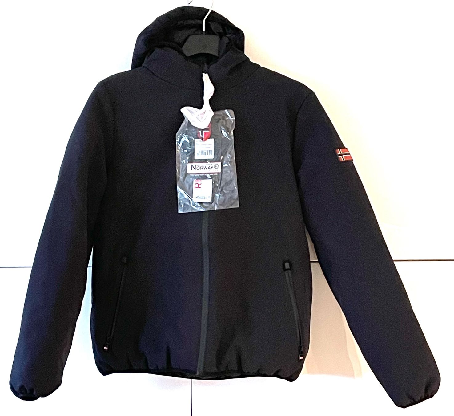 Jacken: Doudoune este réversible GEOGRAPHICAL NORWAY, navy, taille S – Neu und originalverpackt aus Genève von OnSale 4