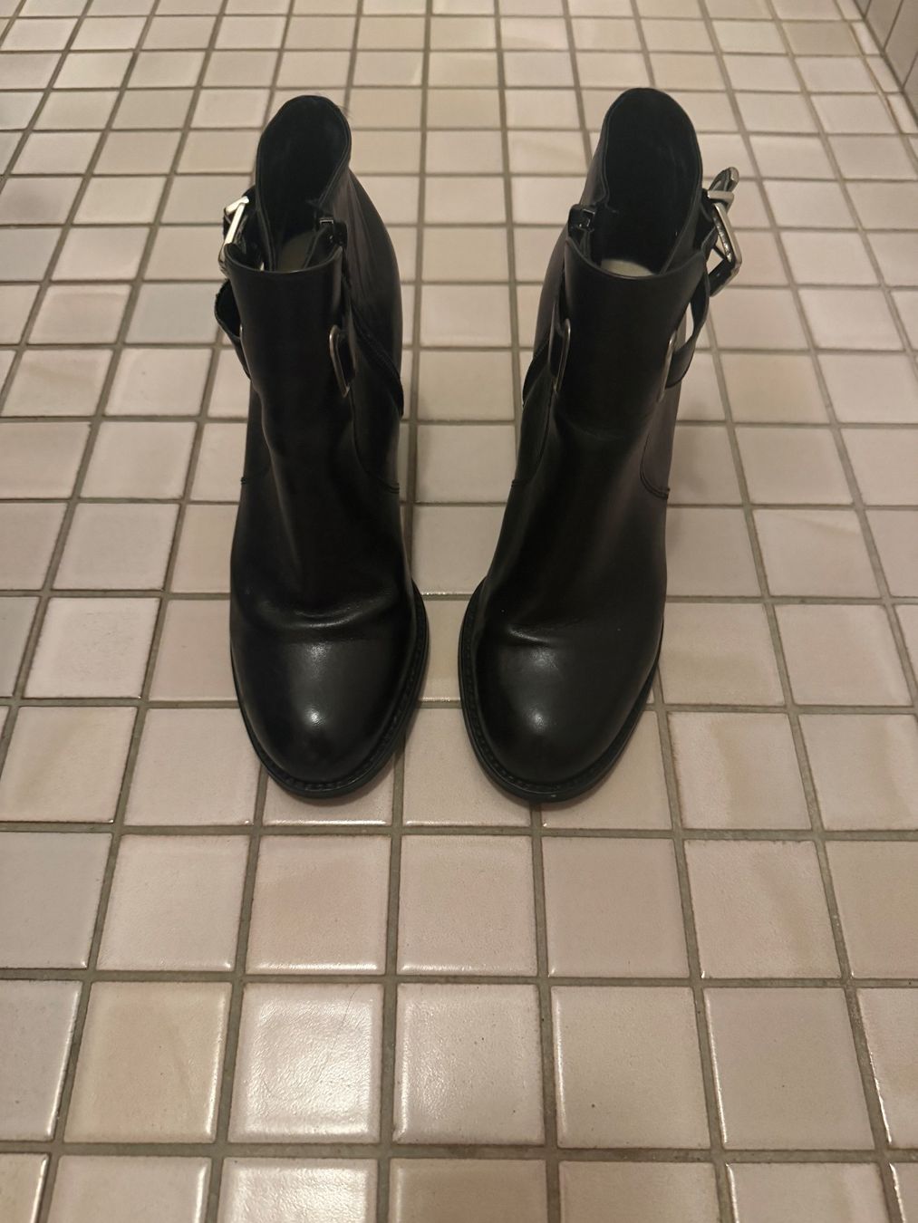 Damenschuhe: San Marina Bottines noires taille 37 – Gebraucht aus Vevey von liv_998v 1