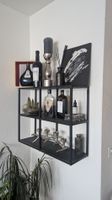 Schwarzes Wandregal / Standregal 64x50 cm mit Metallgestell 