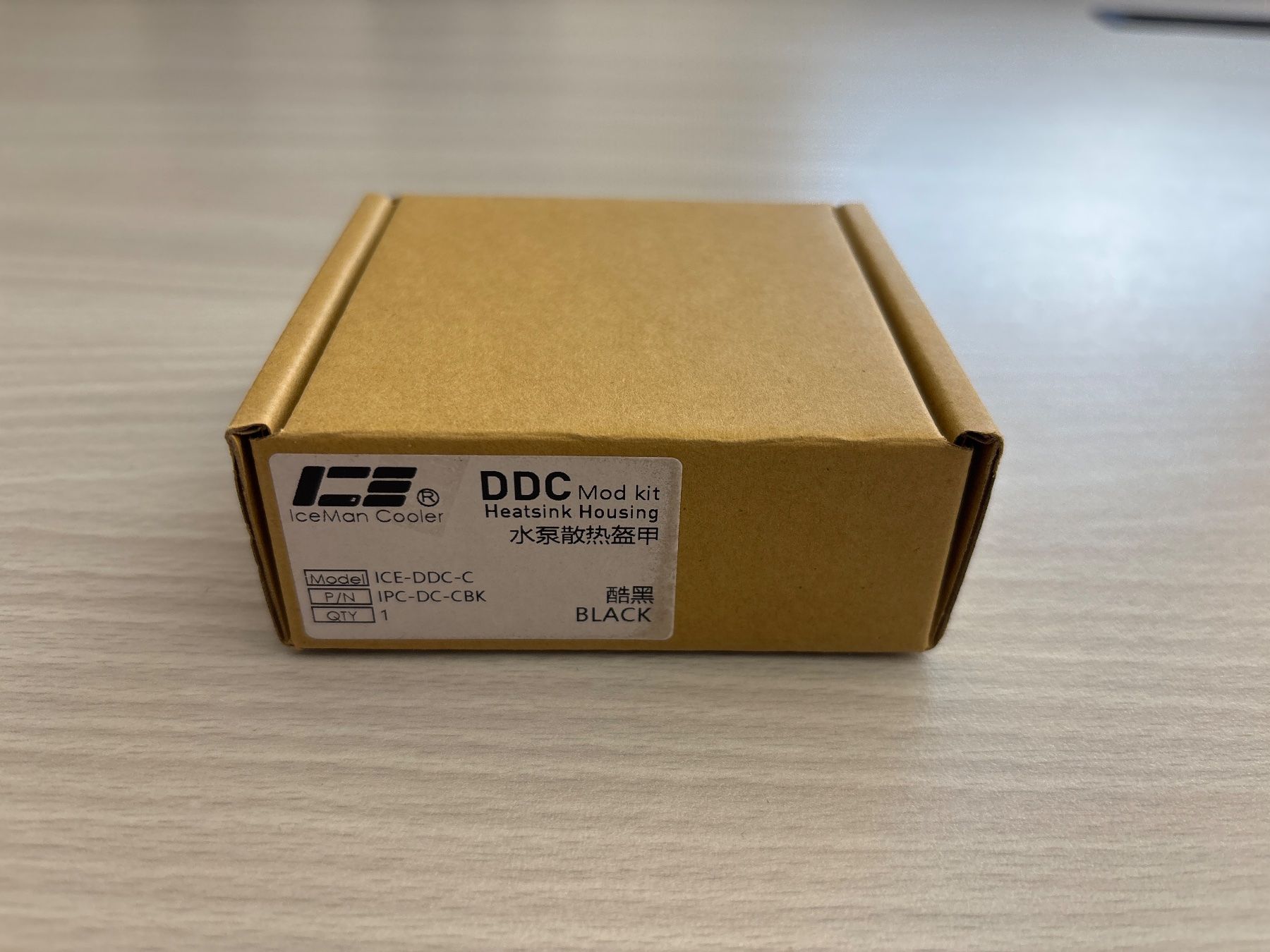 PCs: Couverlce IceMan Cooler pour pompe Laing DDC – Neuf avec emballage d'origine à Fribourg par DASH-D 2