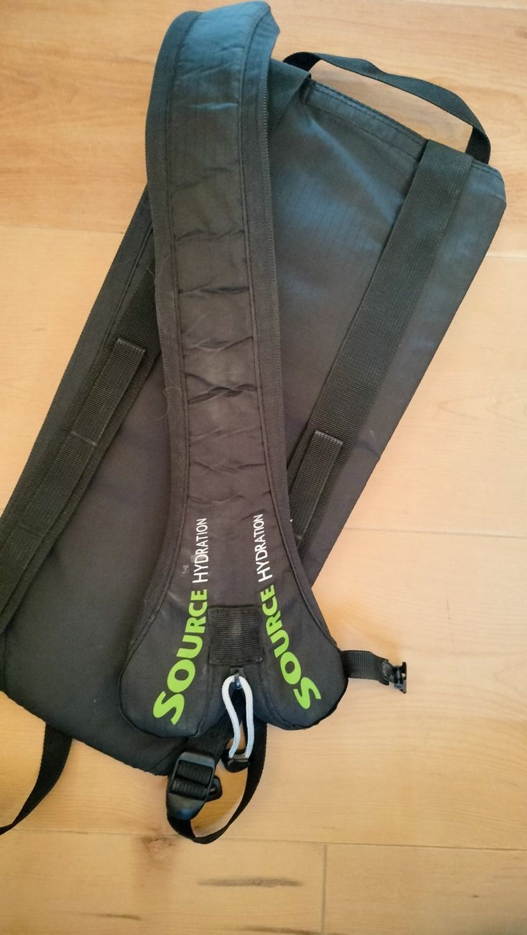 Sacs à dos: Source isolierter Trinksystemrucksack – D'occasion à Niederhünigen par Tom_Oli