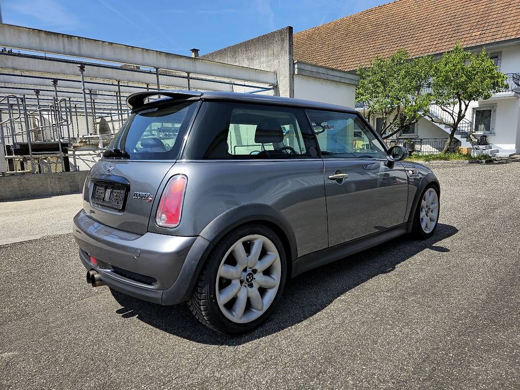 Mini Automobili: Mini Cooper S R53 – Usato da Zürich venduto da drake999 1
