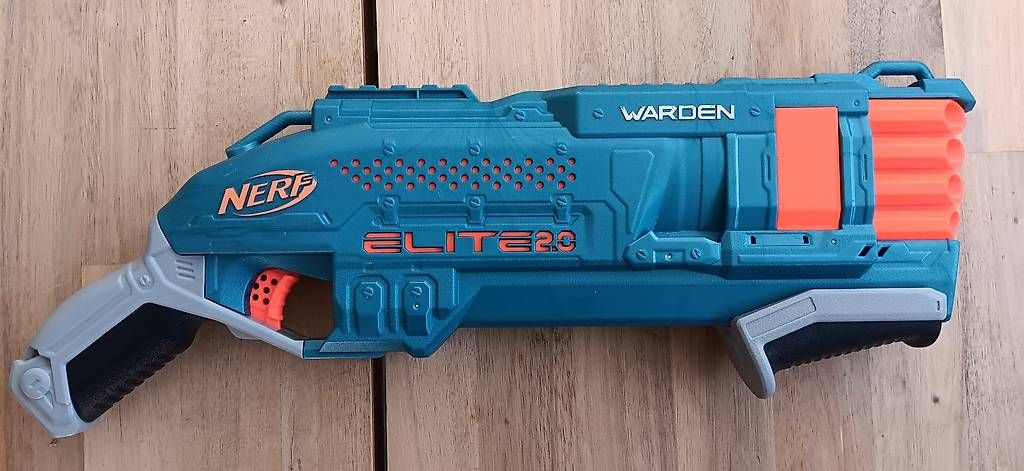 Jouets: NERF 3x – D'occasion à Satigny/Genève par emigo 2
