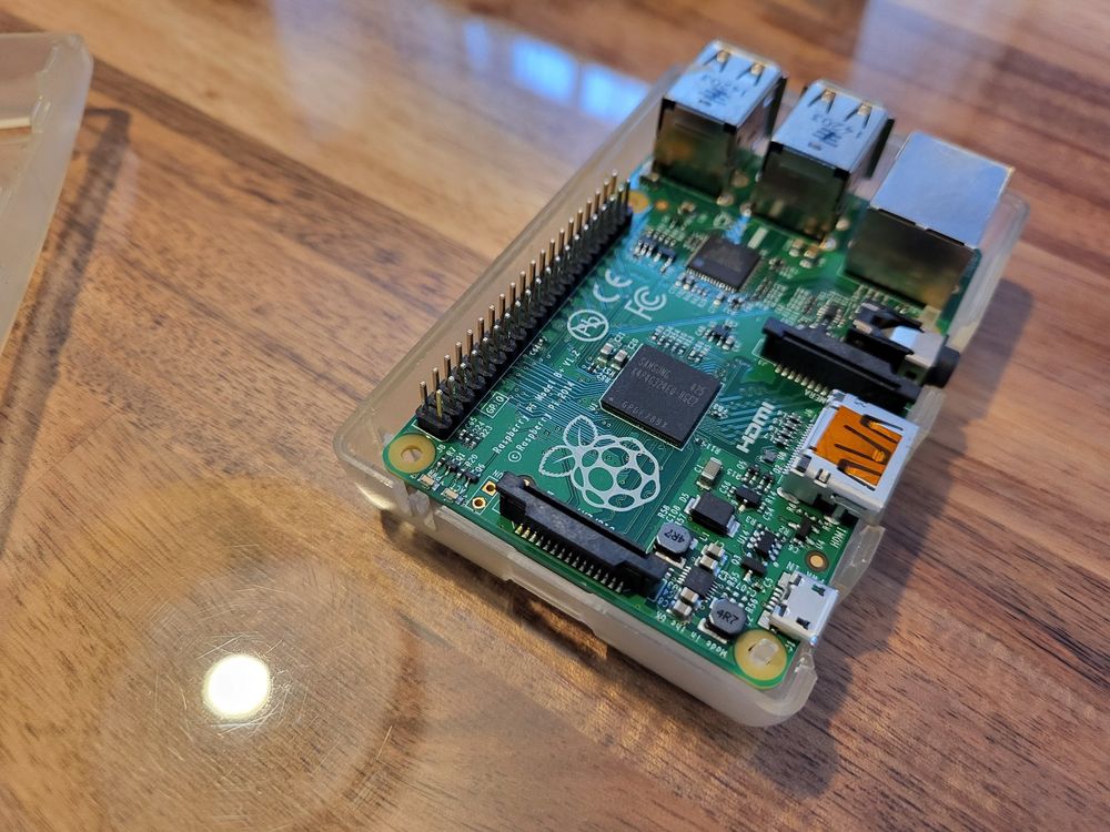 Raspeberry Pi Model B+ v1.2 + Gehäuse (Gebraucht) in Wettingen für CHF ...