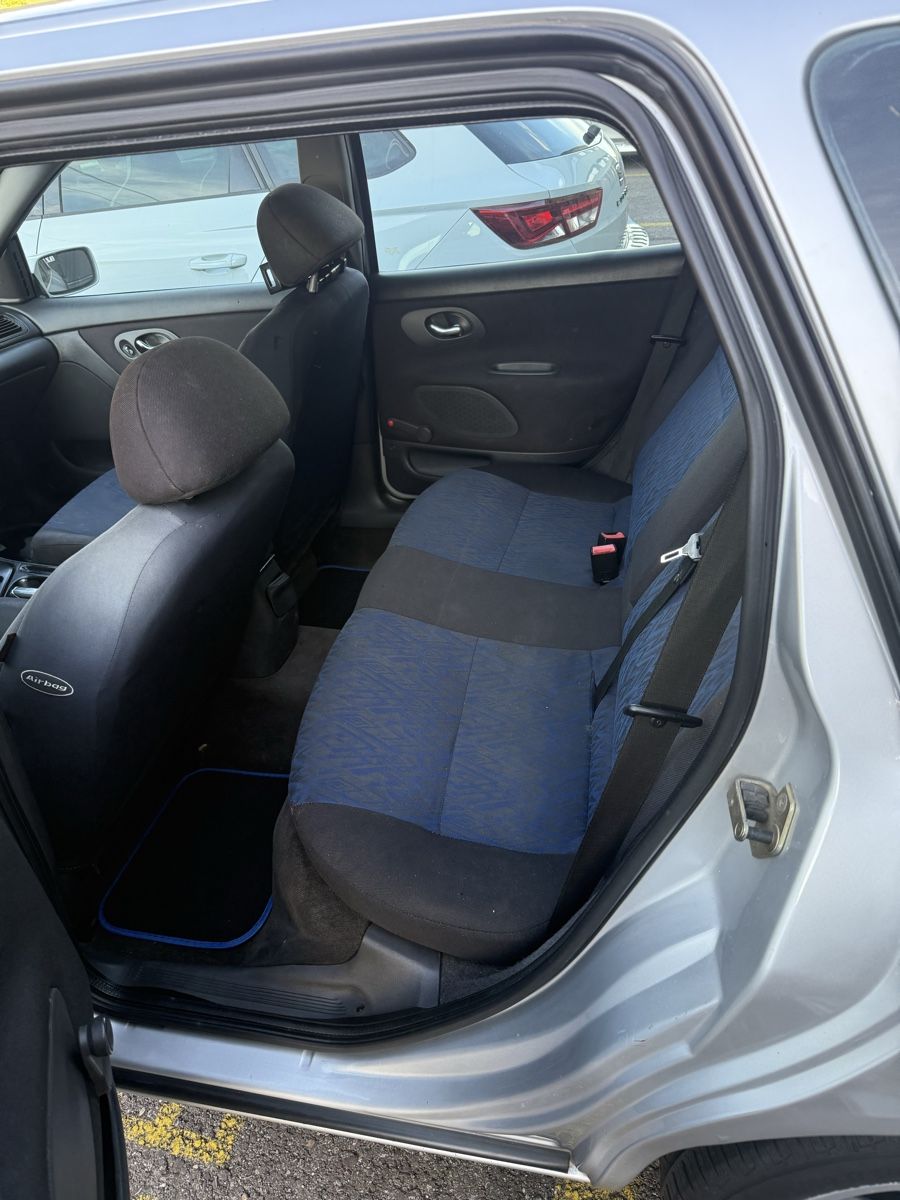 Ford Automobili: Ford Mondeo 2.0 – Usato da Basel venduto da ome_22h5 3