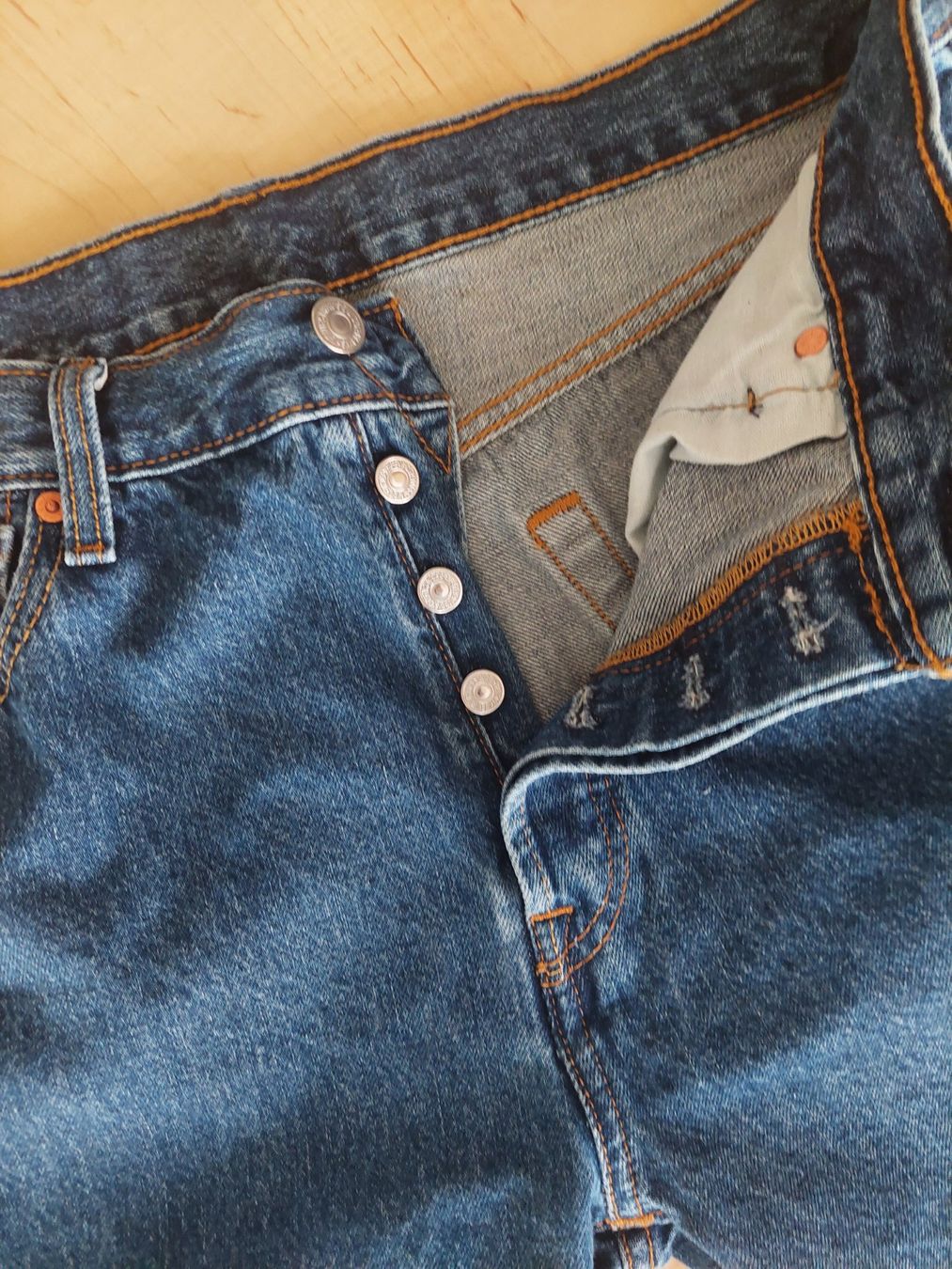 Levi's Jeans: Levi's 501 Jeans – Nuovo (secondo la descrizione) da Lyss venduto da sfbuetikofer 1