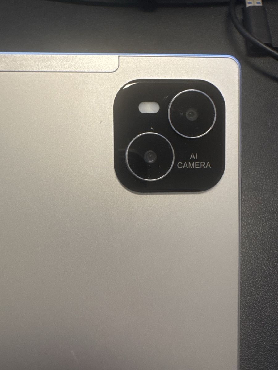 Tablettes PC: Tablet silber mit AI Kamera Defekt – Défectueux à Bern par mauuricceee 2