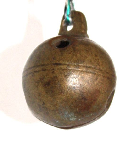 Campanacci mucche: Rollschelle , Umfang ca.10 cm. Höhe ca. 4 cm – Usato da Locarno venduto da fripui 1