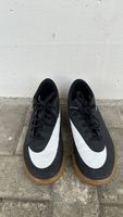 Nike Fussballschuhe Gr. 44