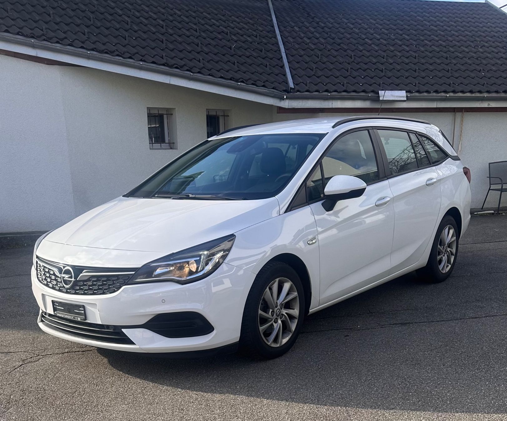 Opel Automobili: Opel Astra K1.4 – Usato da Alterswil FR venduto da kla_d2fp